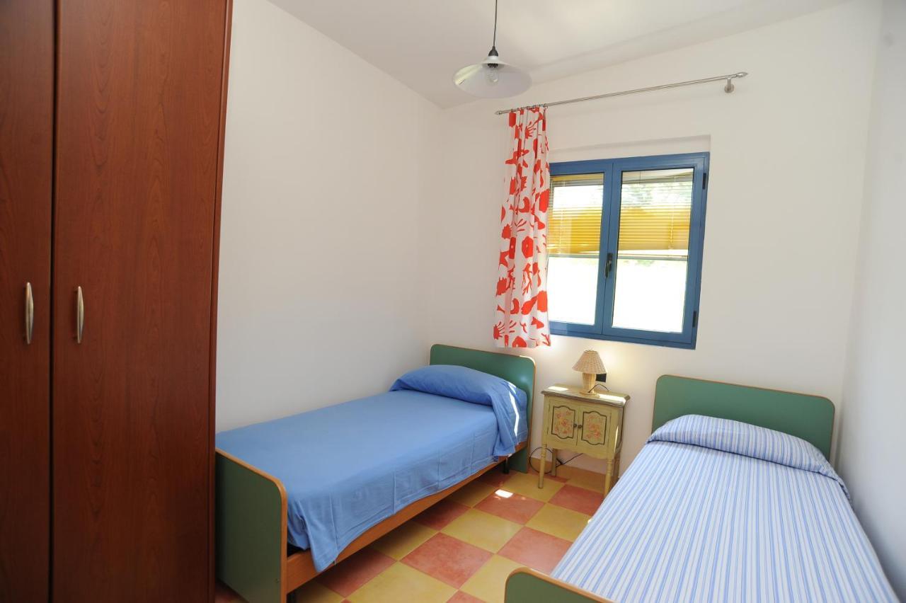 Case Vacanza Montesaraceno Mattinata Exteriör bild