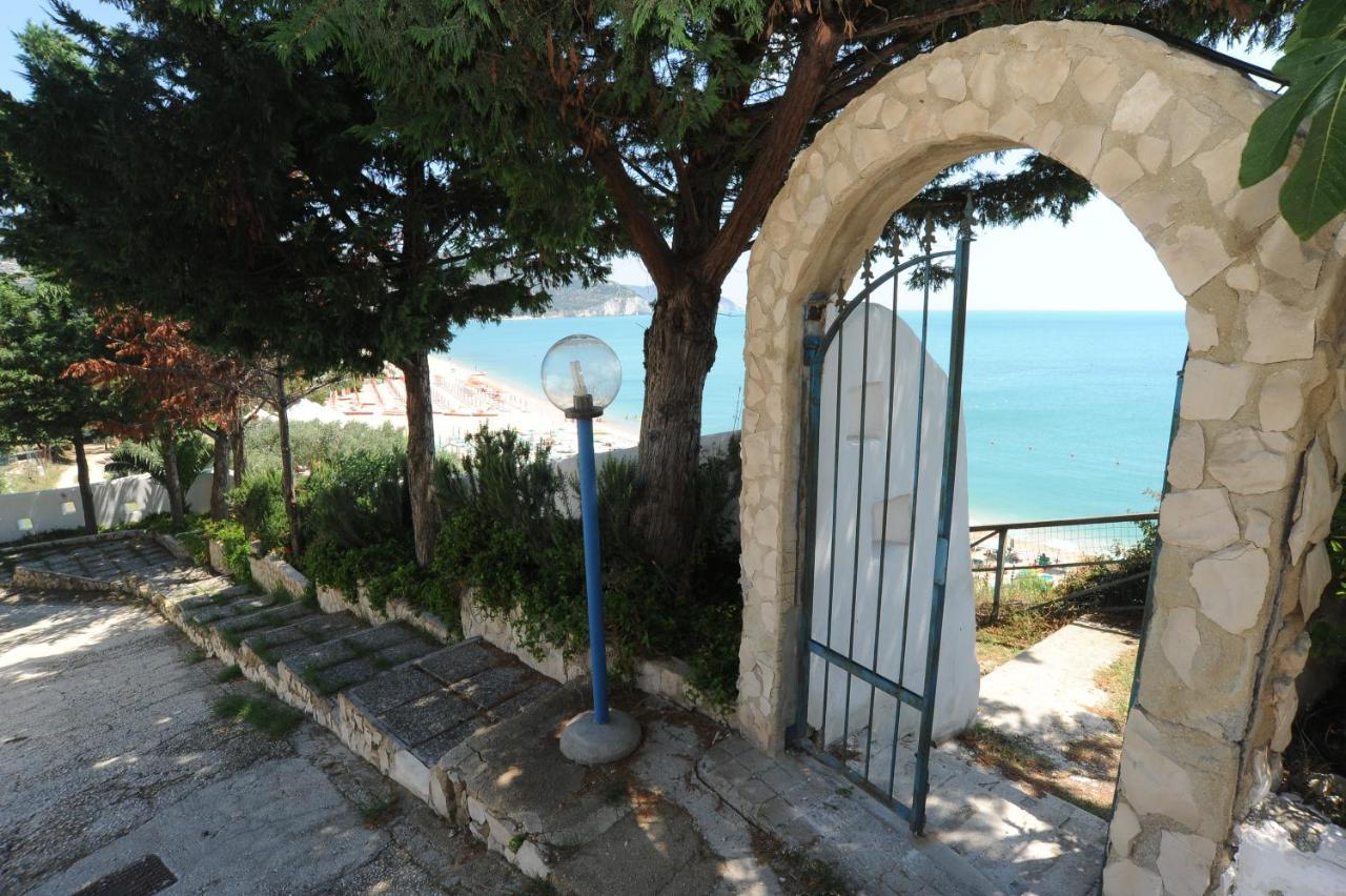 Case Vacanza Montesaraceno Mattinata Exteriör bild