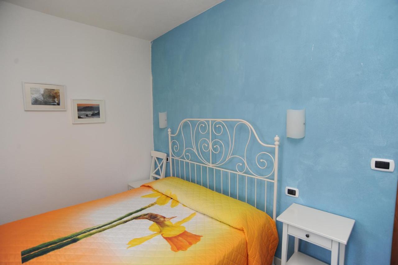 Case Vacanza Montesaraceno Mattinata Exteriör bild